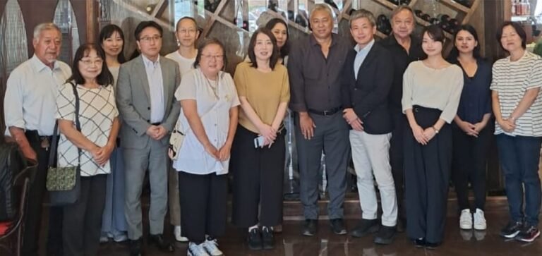 Escola Modelo recebe visita da JICA para acompanhamento do programa de formação de professores